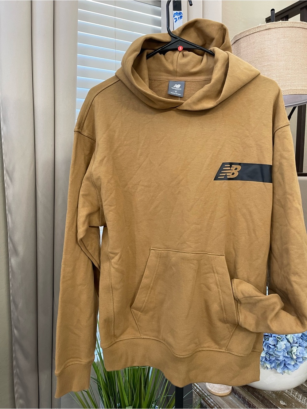 New Balance Men's Brown/Tan Hooded Pullover Sweatshirt